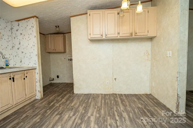 $180,000 | 778 Smith Johnson Road, Green Mountain, NC 28740