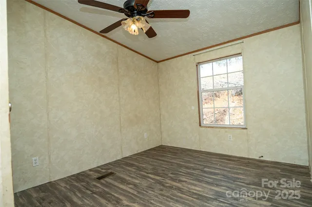 $180,000 | 778 Smith Johnson Road, Green Mountain, NC 28740