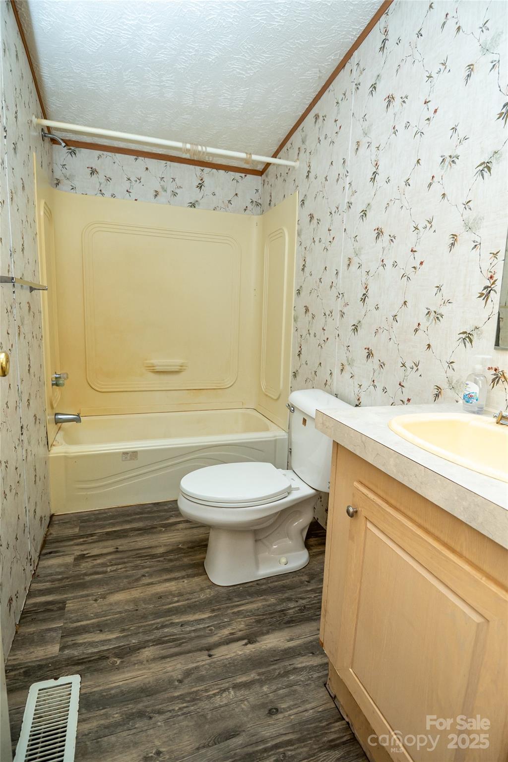 778 Smith Johnson Road Green Mountain, NC 28740 - Photo 21 of 28