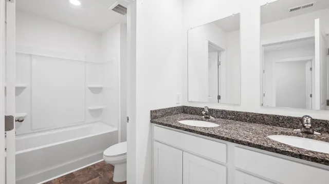 $319,135 | 2061 Fairview Hls Drive Northeast, Cleveland, TN 37323