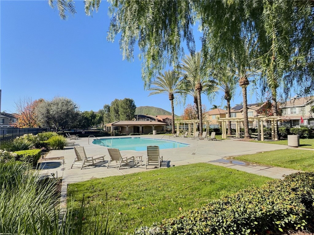 4878 Streambay Court Riverside, CA 92505 - Photo 24 of 34 Community Pool