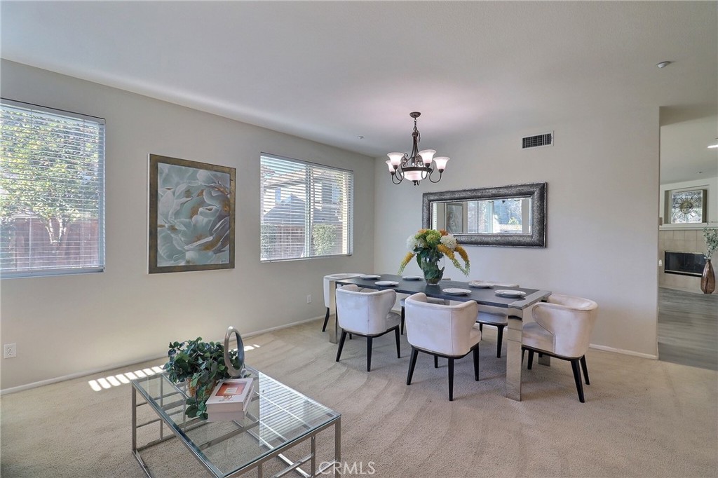 4878 Streambay Court Riverside, CA 92505 - Photo 3 of 34 Dining area