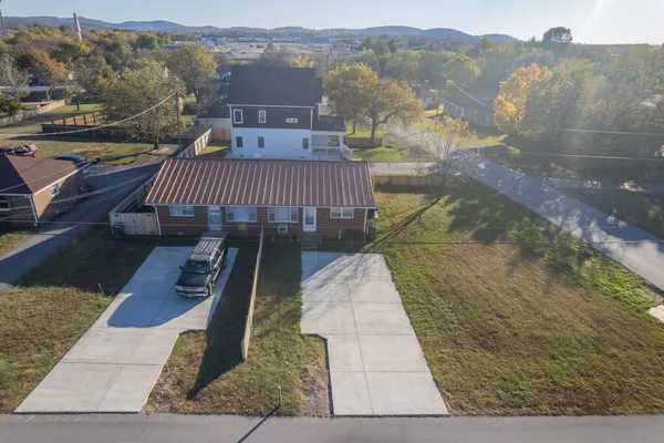 $1,499,900 | 110 10 Throw Drive, Lebanon, TN 37087