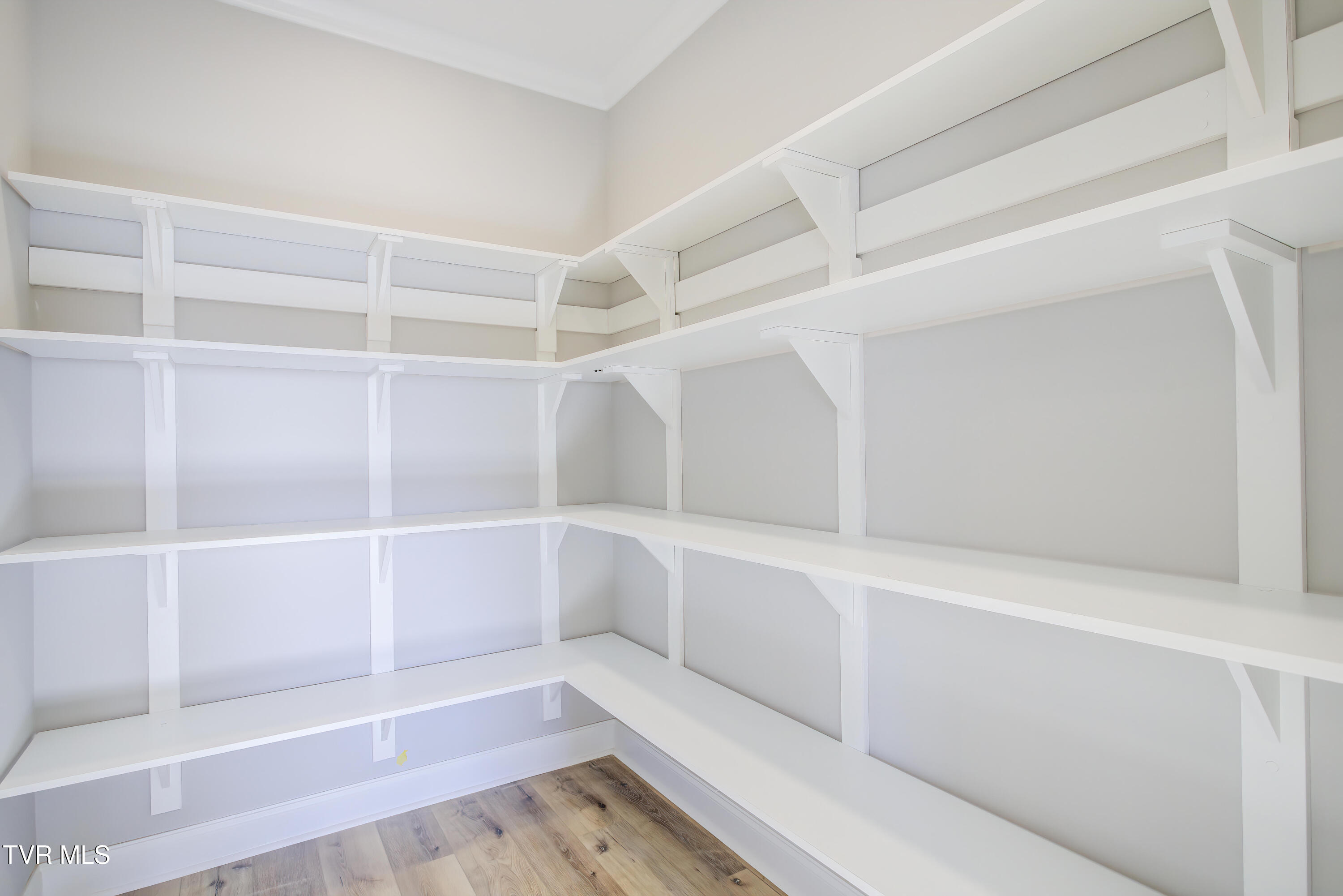 943 Sugar Hollow Road Piney Flats, TN 37686 - Photo 13 of 34 943 Sugar Hollow Road (13)