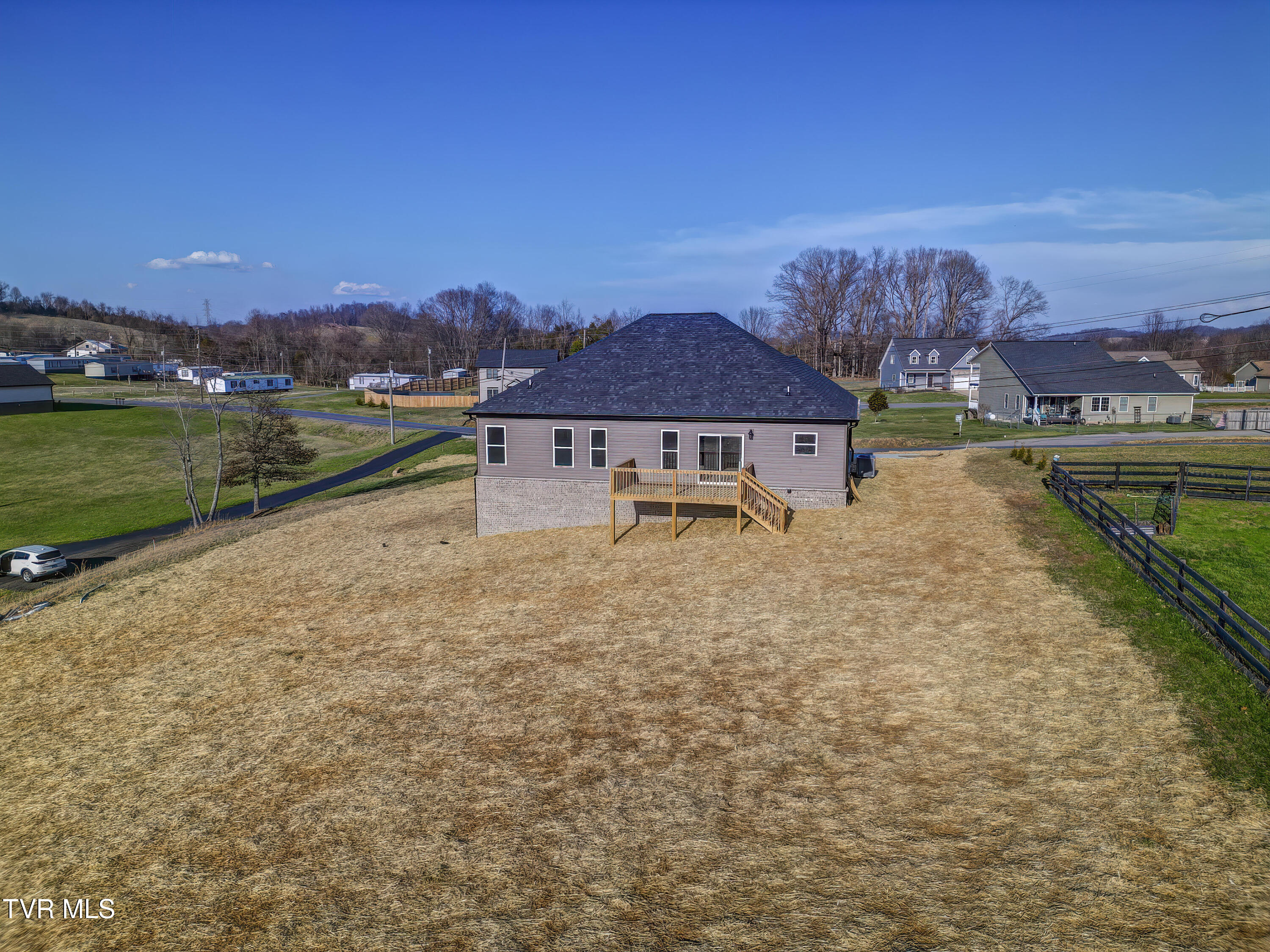 943 Sugar Hollow Road Piney Flats, TN 37686 - Photo 4 of 34 943 Sugar Hollow Road (2)