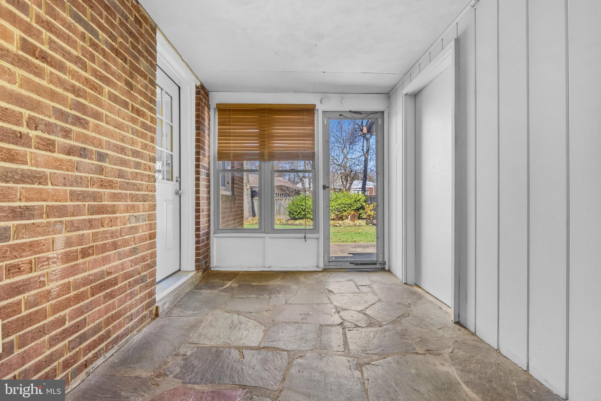 2502 Hughes Road Hyattsville, MD 20783 - Photo 6 of 37
