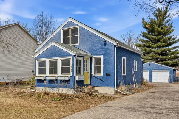 $299,900 | 6728 44th Avenue North, Crystal, MN 55428