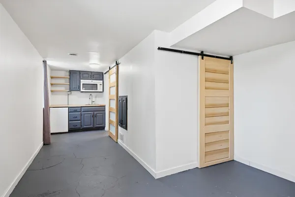 $299,900 | 6728 44th Avenue North, Crystal, MN 55428