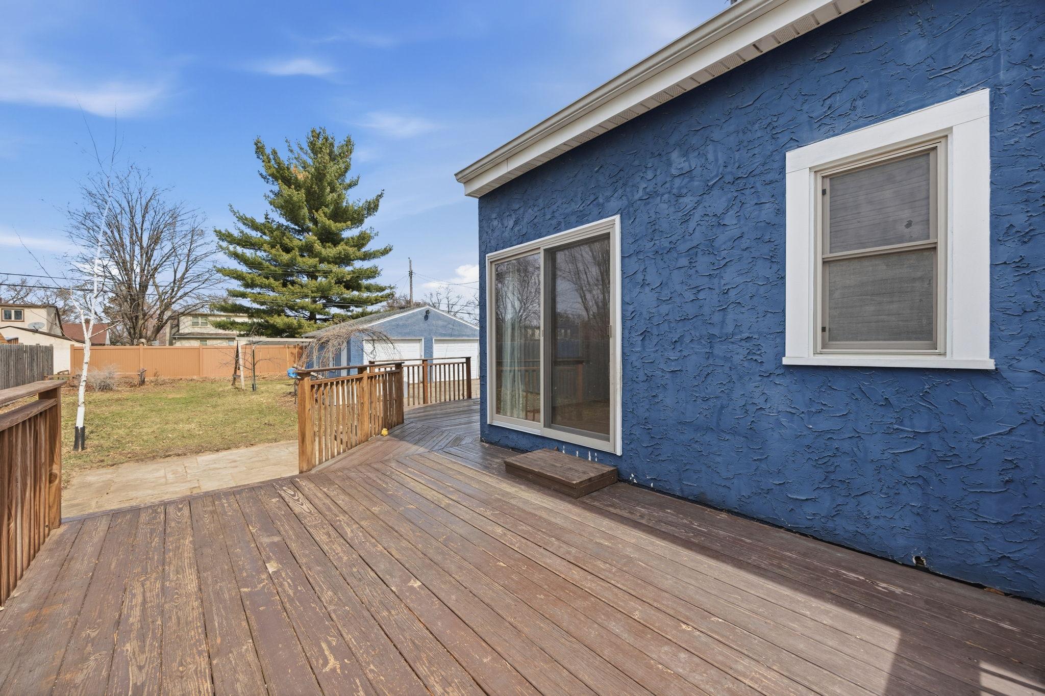 6728 44th Avenue North Crystal, MN 55428 - Photo 23 of 25