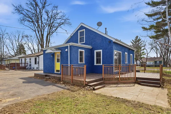 $299,900 | 6728 44th Avenue North, Crystal, MN 55428