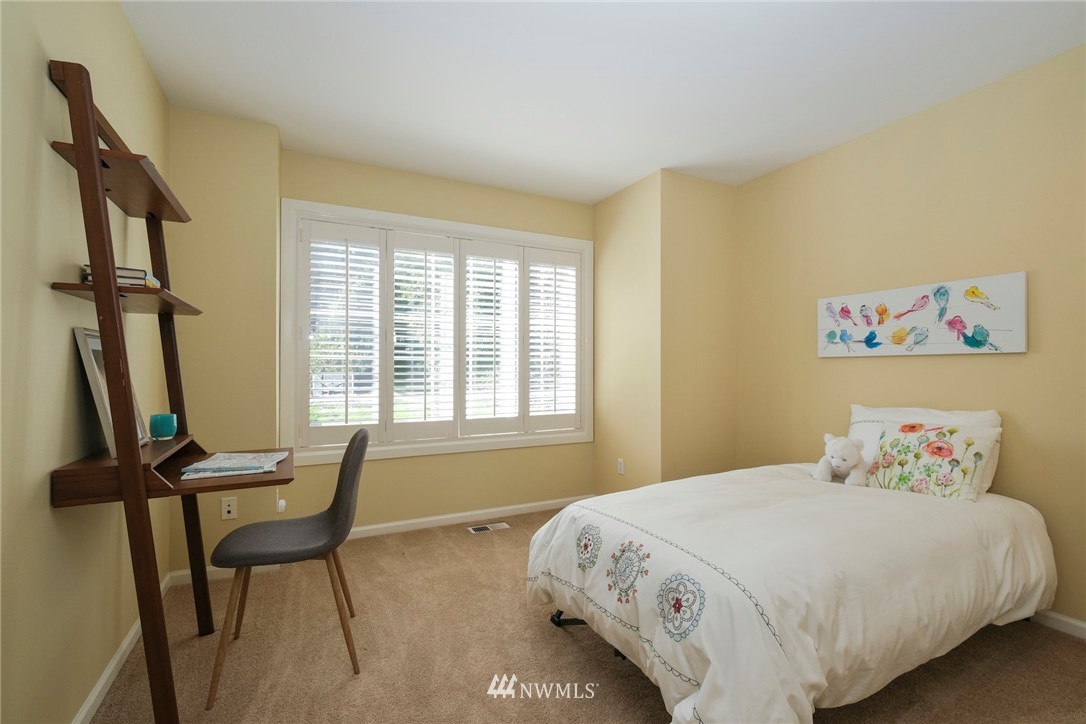 16046 Southeast 125th Street Renton, WA 98059 - Photo 18 of 24