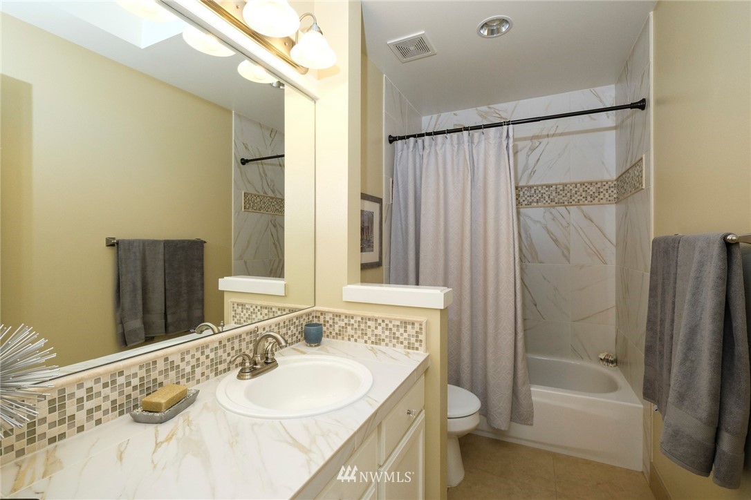 16046 Southeast 125th Street Renton, WA 98059 - Photo 20 of 24