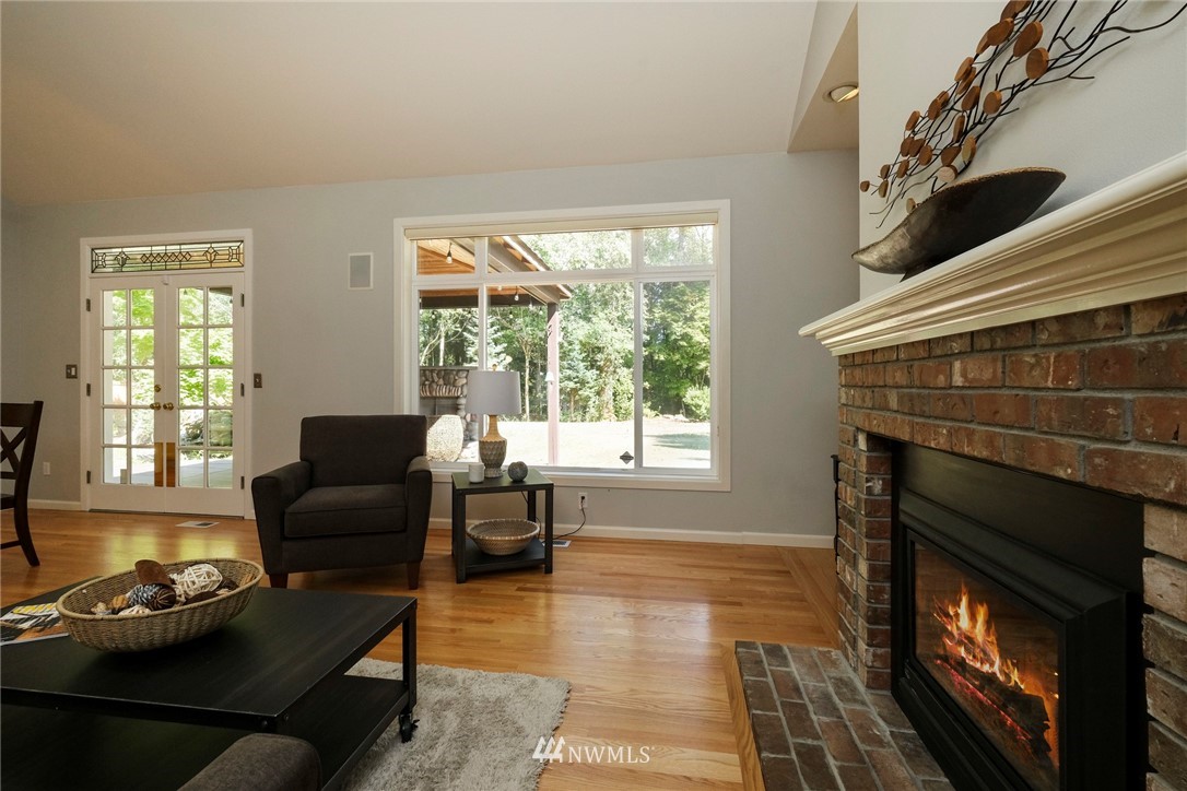 16046 Southeast 125th Street Renton, WA 98059 - Photo 9 of 24