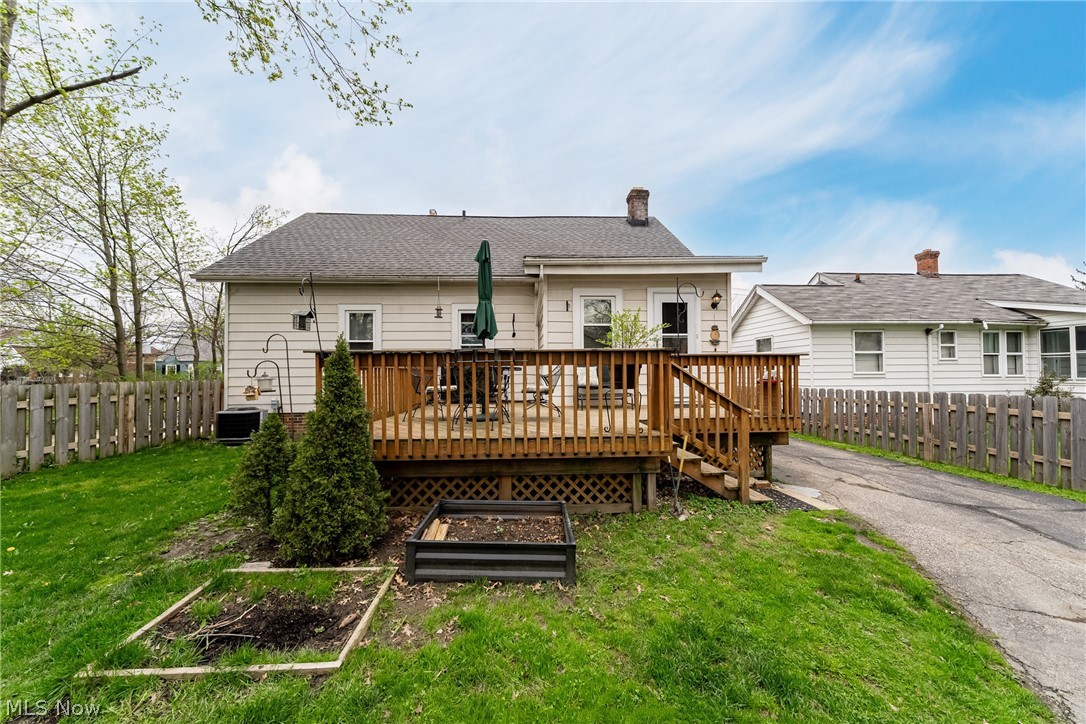 1207 Irene Road Lyndhurst, OH 44124 - Photo 26 of 30 Gallery Image 26