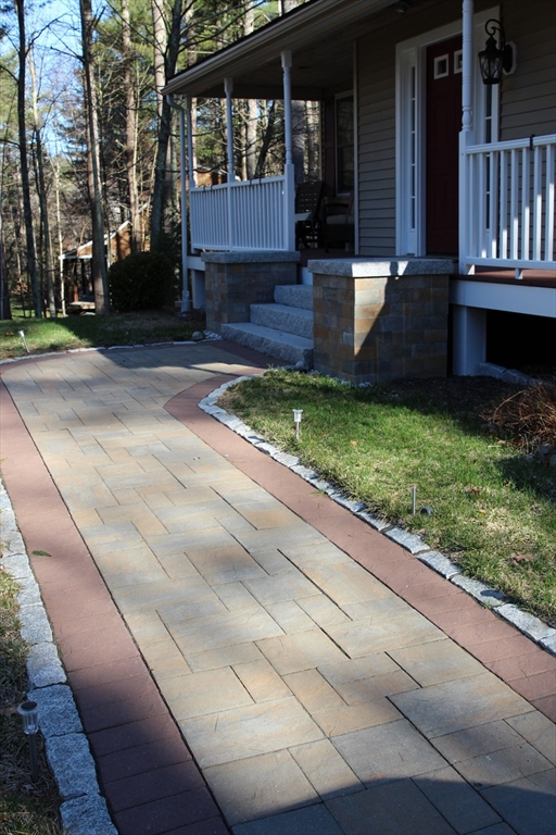 999 Old Coldbrook Road Barre, MA 01005 - Photo 2 of 33
