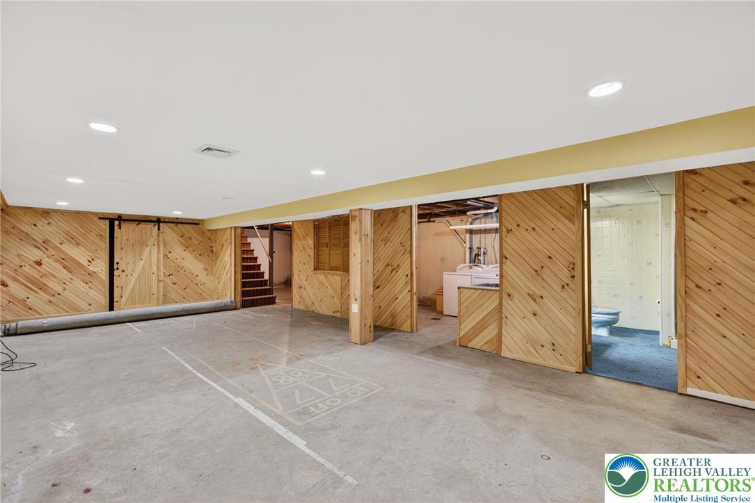 58 Colonial Road Allentown, PA 18109 - Photo 21 of 30 Gallery Image 21