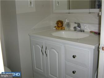 7432 Rhoads Street Philadelphia, PA 19151 - Photo 8 of 9 Bathroom