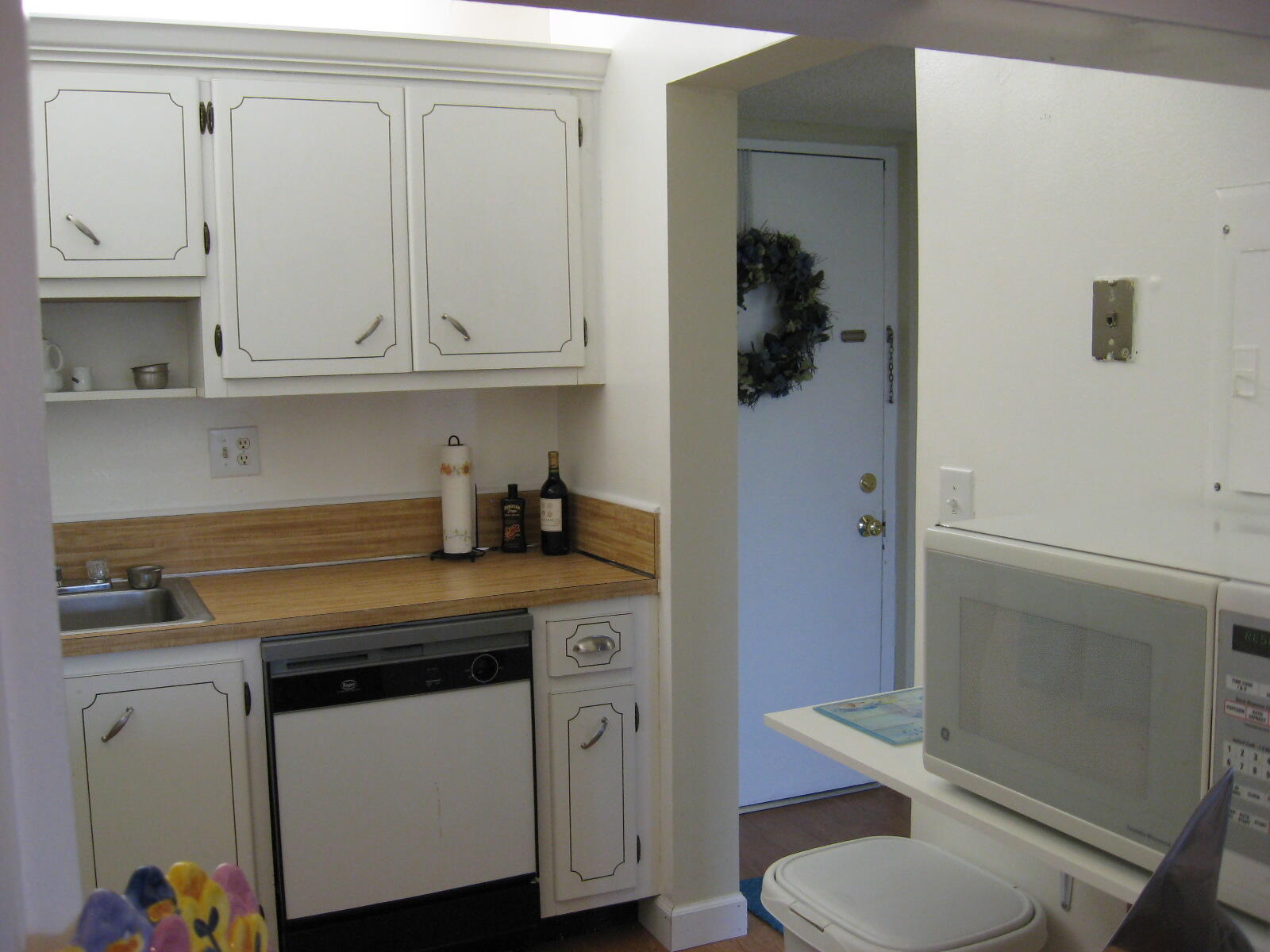 9233 Southwest 8th Street, Unit 317 Boca Raton, FL 33428 - Photo 25 of 31 9233-317 Kit2
