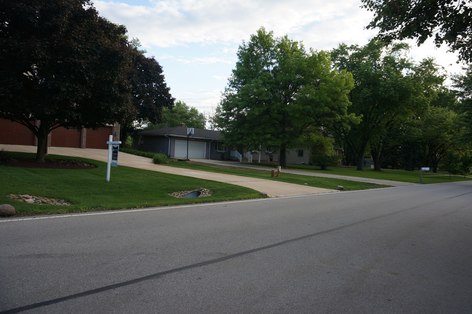 730 East Bauer Road Naperville, IL 60563 - Photo 11 of 25