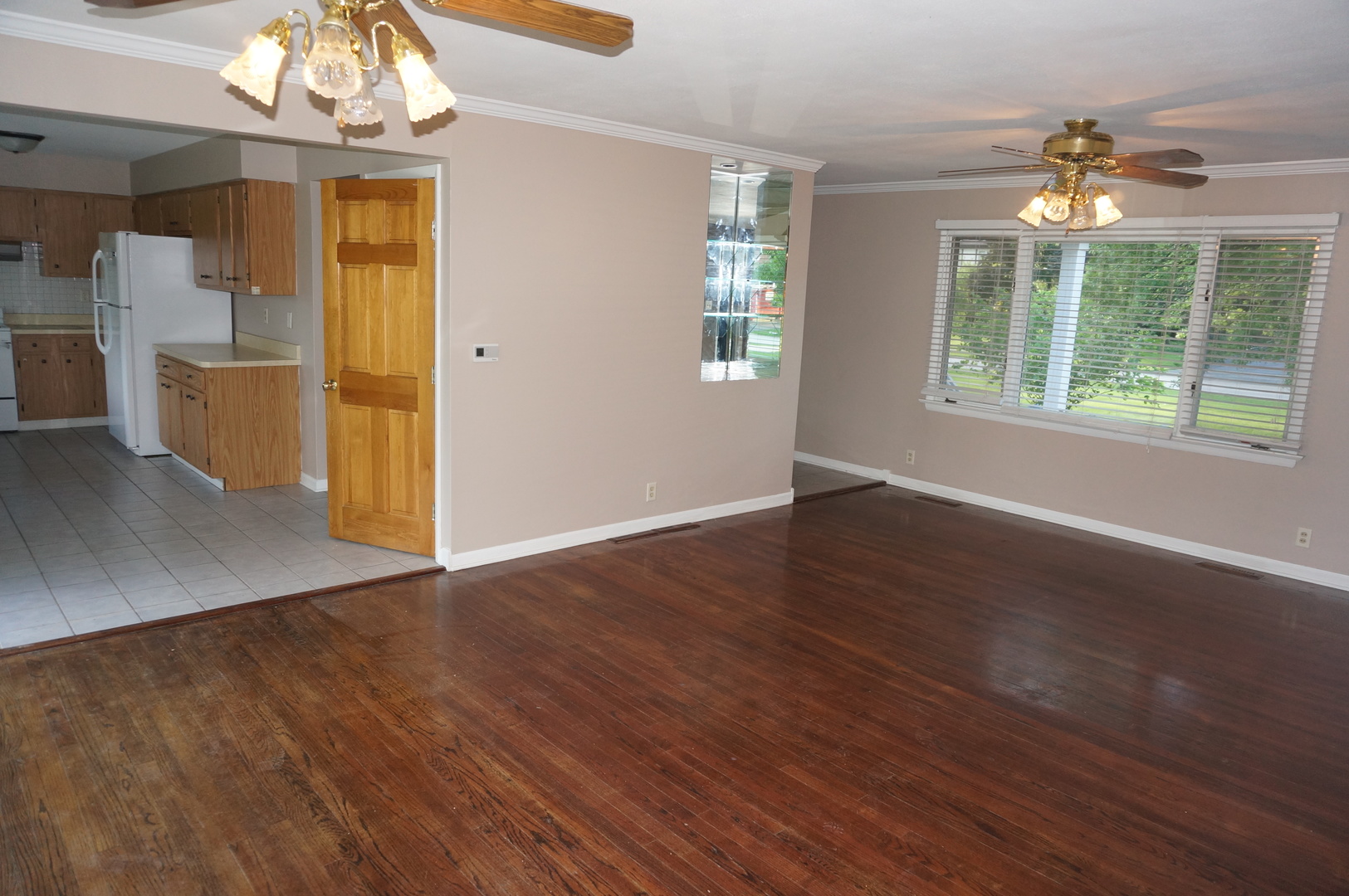 730 East Bauer Road Naperville, IL 60563 - Photo 15 of 25