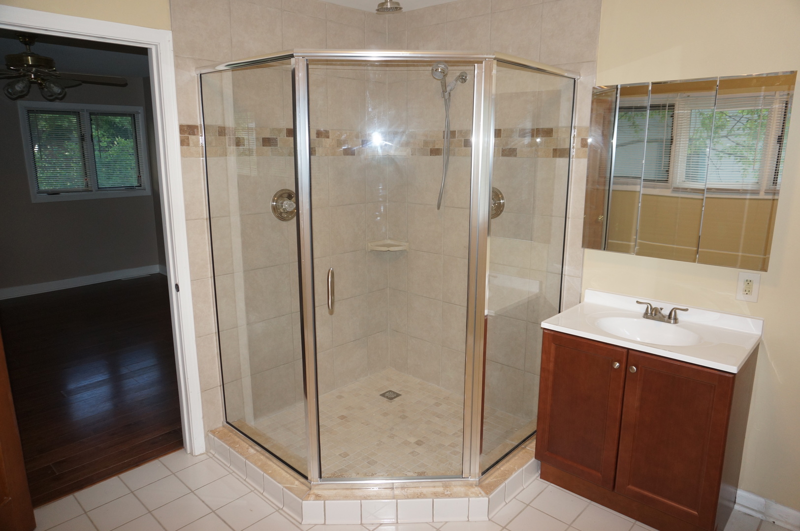 730 East Bauer Road Naperville, IL 60563 - Photo 23 of 25