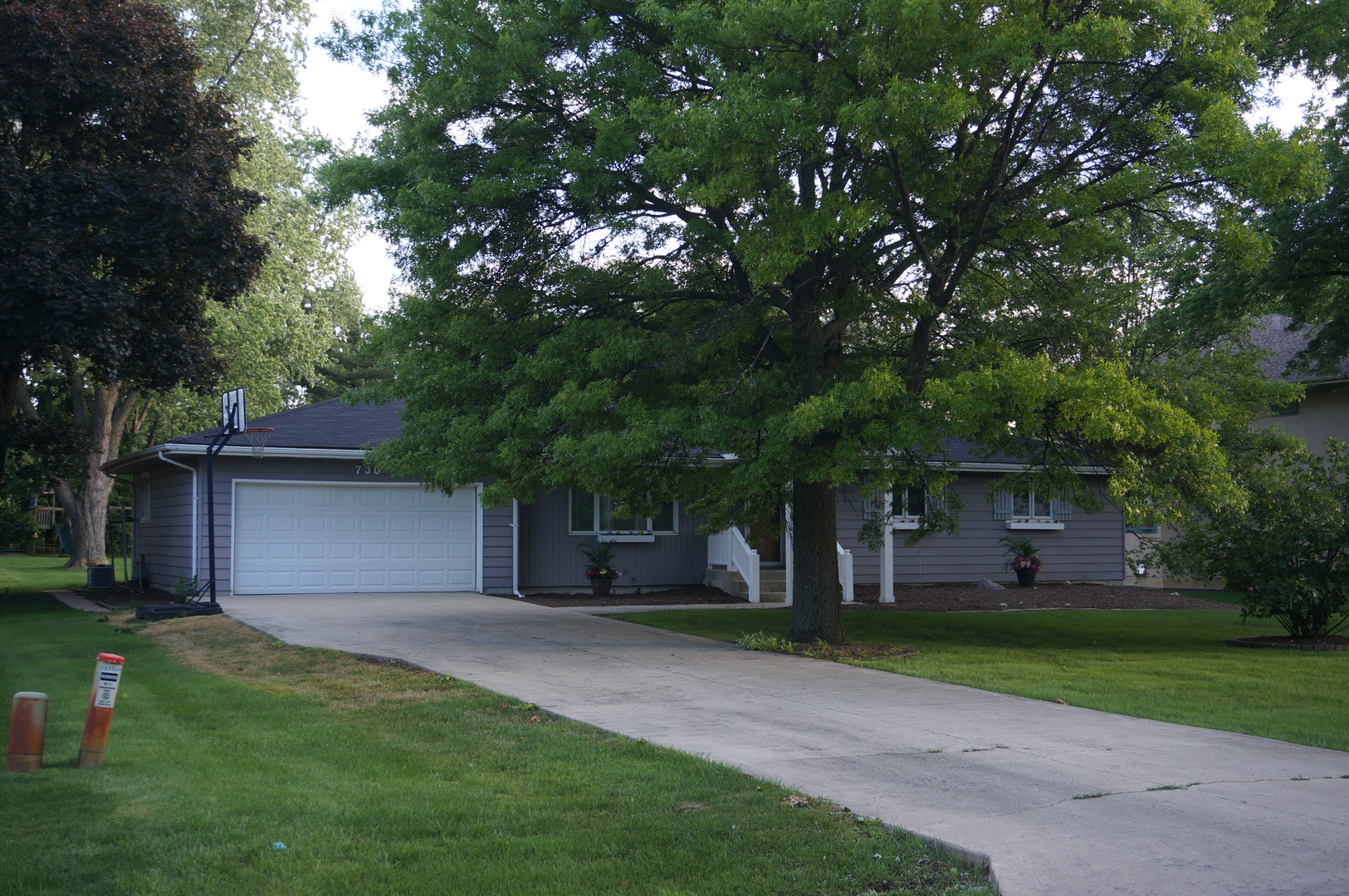 730 East Bauer Road Naperville, IL 60563 - Photo 5 of 25