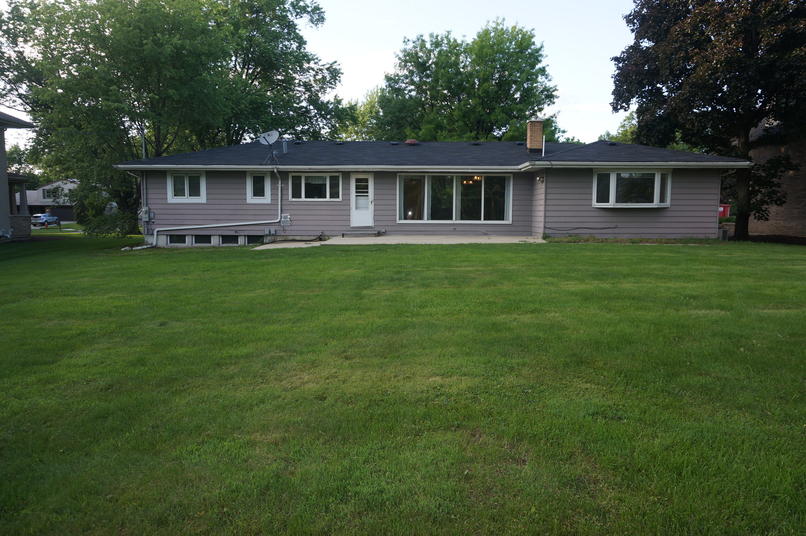 730 East Bauer Road Naperville, IL 60563 - Photo 8 of 25