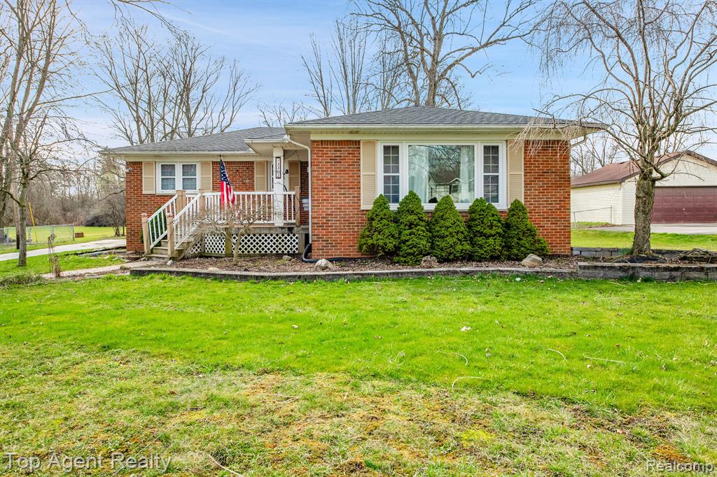 3302 Grant Road Rochester Hills, MI 48309 - Photo 2 of 40