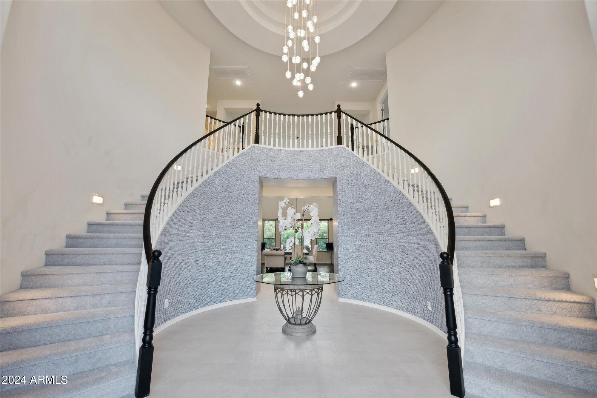 3852 East Expedition Way Phoenix, AZ 85050 - Photo 5 of 82 Foyer