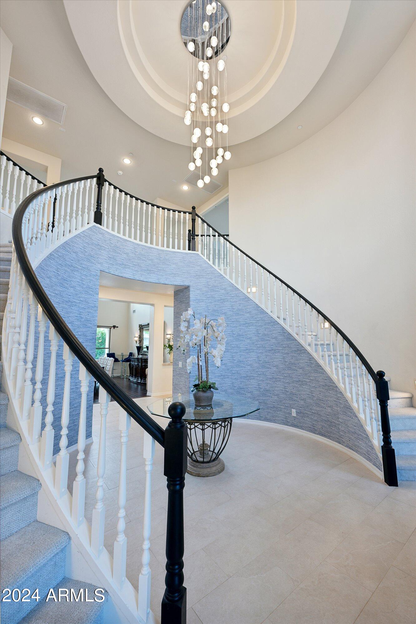 3852 East Expedition Way Phoenix, AZ 85050 - Photo 6 of 82 Foyer