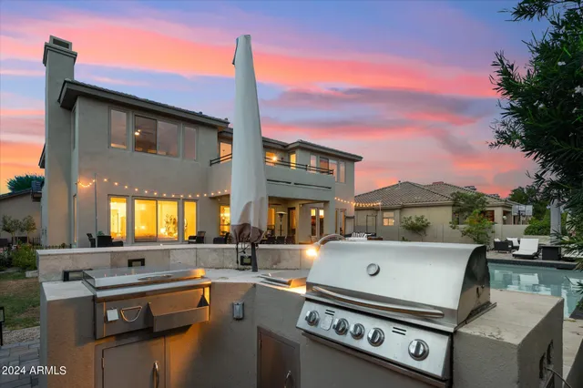 $1,894,000 | 3852 East Expedition Way, Phoenix, AZ 85050