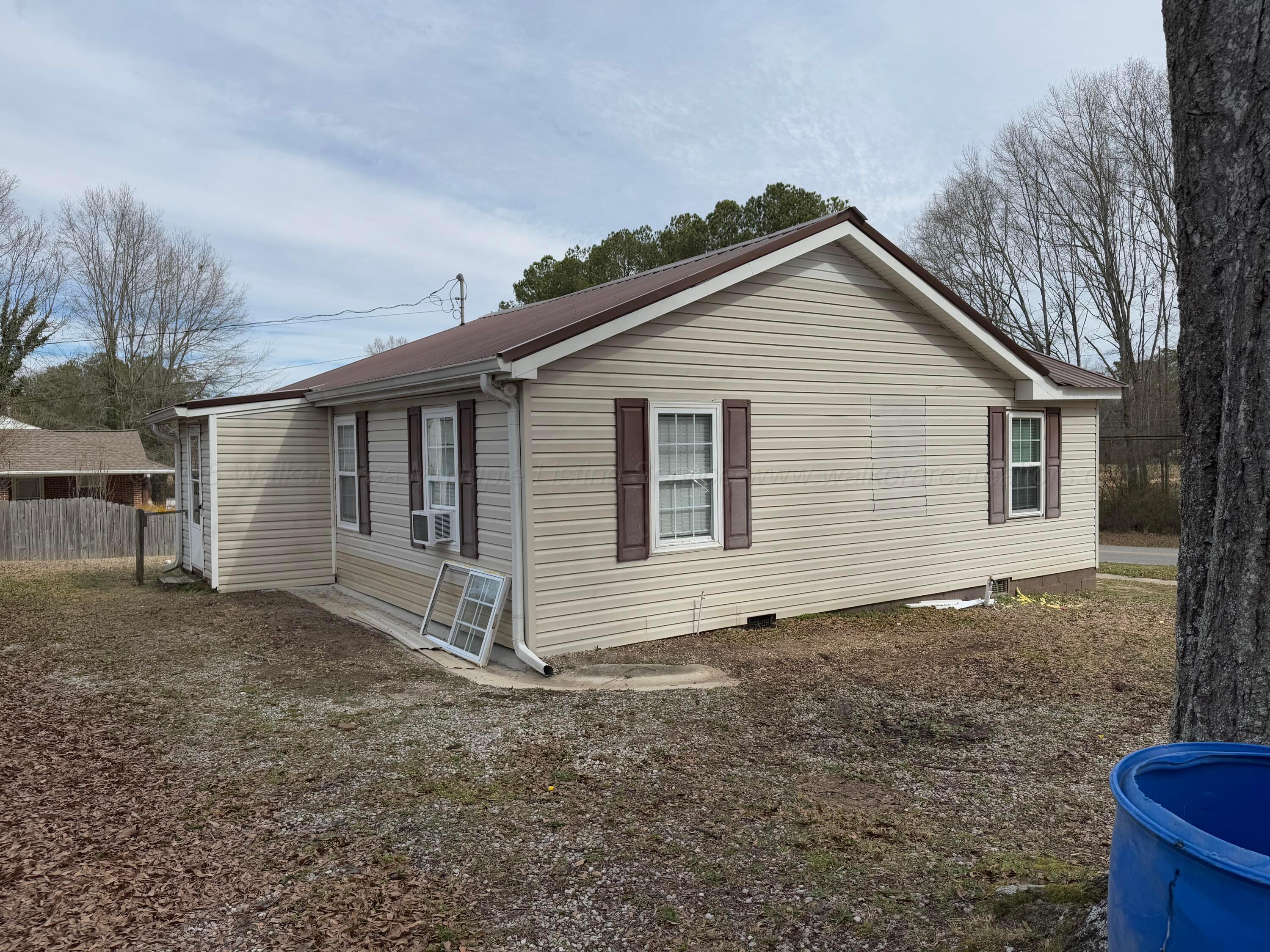 2904 Newburg Road Haleyville, AL 35565 - Photo 3 of 9 Gallery Image 3