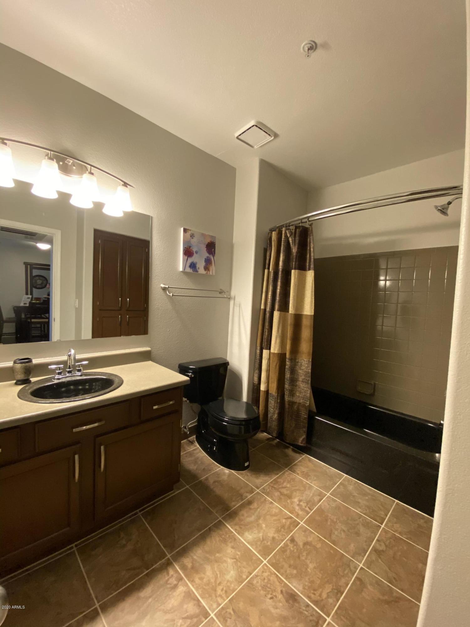1825 West Ray Road, Unit 2107 Chandler, AZ 85224 - Photo 19 of 31 2nd bathroom