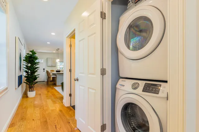 $2,700 | 5 Pleasant Street, Unit A, Kittery, ME 03904