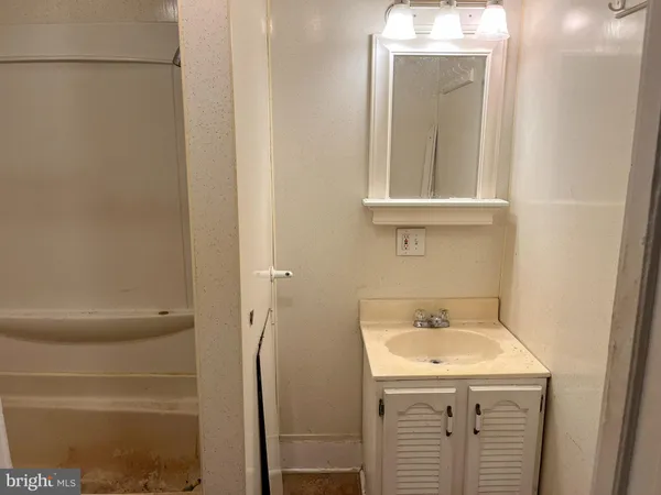 $54,900 | 33 West Garber Street, Mount Union, PA 17066