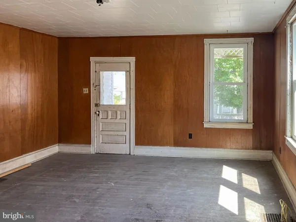 $54,900 | 33 West Garber Street, Mount Union, PA 17066