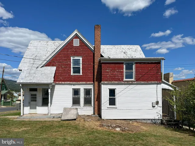 $59,900 | 33 West Garber Street, Mount Union, PA 17066