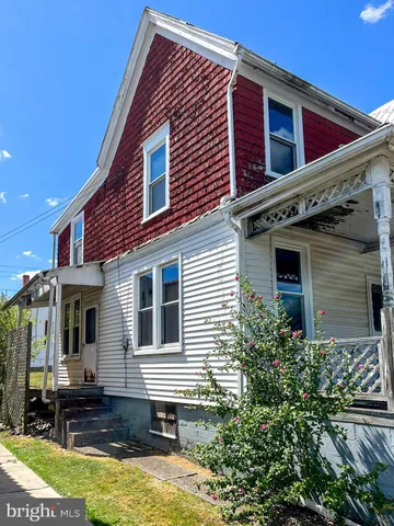 $59,900 | 33 West Garber Street, Mount Union, PA 17066