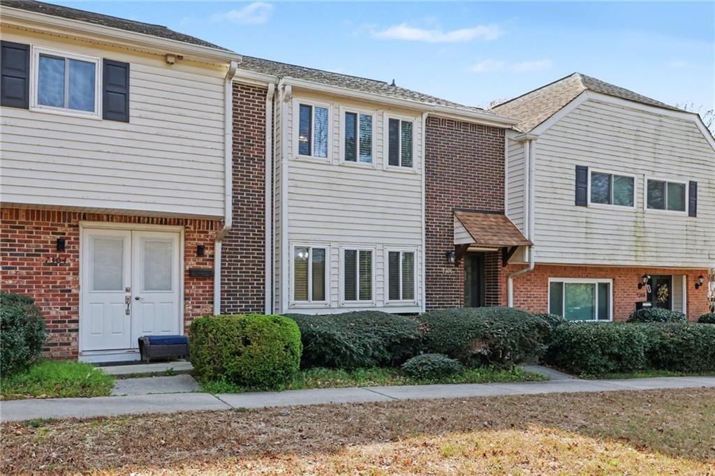 7306 Cardigan Circle Atlanta, GA 30328 - Photo 2 of 33
