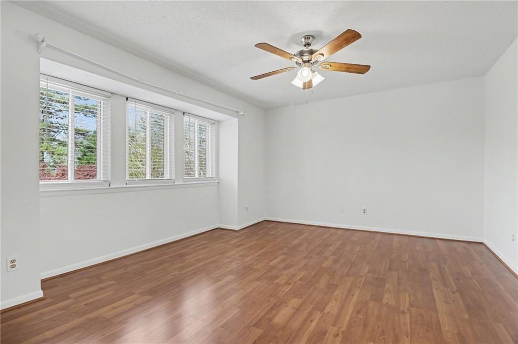 7306 Cardigan Circle Atlanta, GA 30328 - Photo 8 of 33