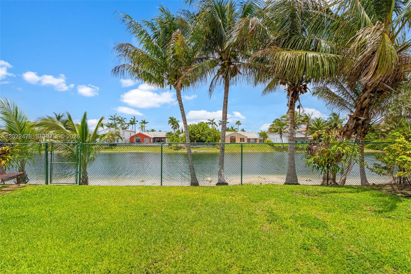 15891 Southwest 84th Street Miami, FL 33193 - Photo 56 of 65