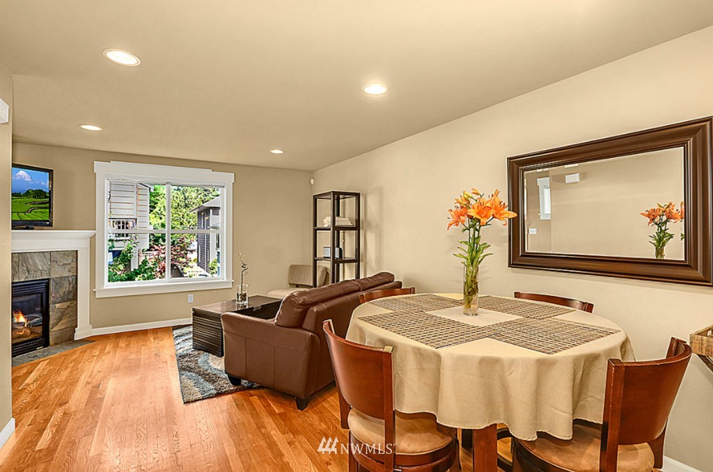 2828 Southwest Adams Street Seattle, WA 98126 - Photo 4 of 20 Gallery Image 4