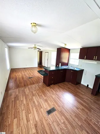 $104,500 | 110 State Rd S-42-1267, Enoree, SC 29335