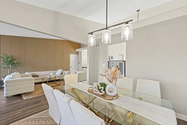 $349,999 | 8918 Clearview Drive, Orland Park, IL 60462