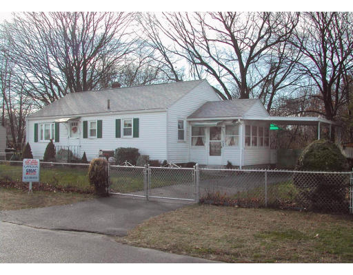 40 Suzanne Street Springfield, MA 01104 - Photo 1 of 1 Gallery Image 1
