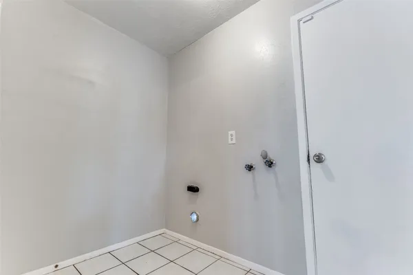 $189,500 | 23114 Harpergate Drive, Spring, TX 77373