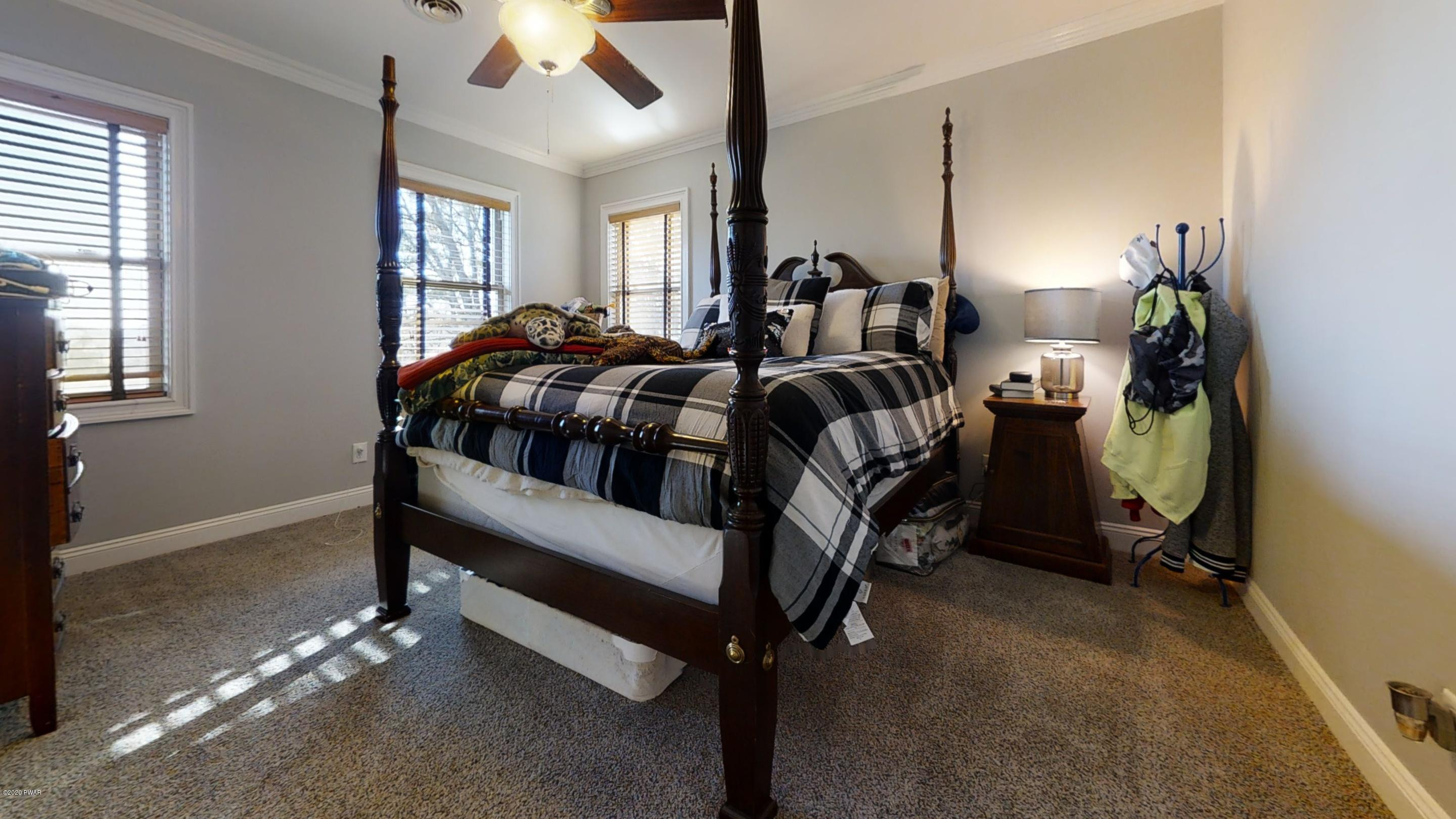 195 Schocopee Road Milford, PA 18337 - Photo 21 of 27 Bedroom 3