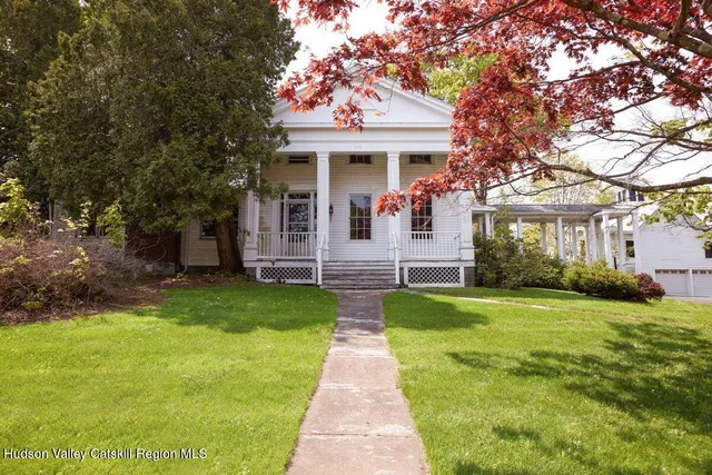 $1,290,000 | 207-209 Main Street, Germantown, NY 12526