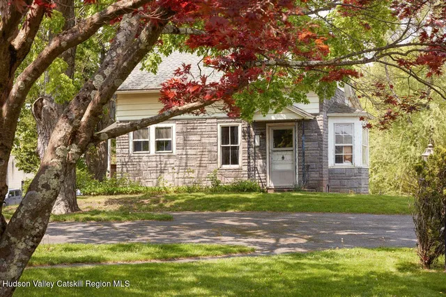 $1,290,000 | 207-209 Main Street, Germantown, NY 12526