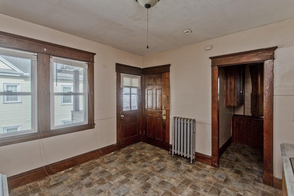 36-38 Longfellow Terrace Springfield, MA 01108 - Photo 16 of 42 Gallery Image 16